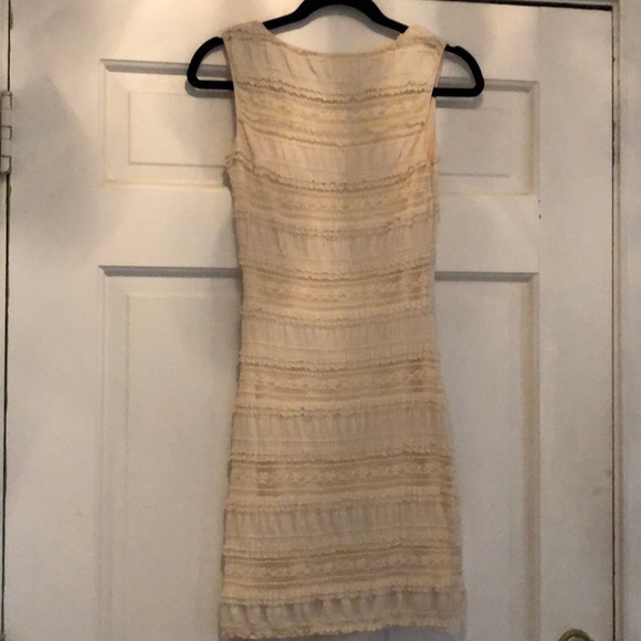 Ivory Max Studio mini! - Picture 3 of 4